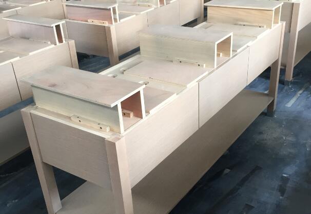 Seul tenez le contreplaqué moderne de Cabinets de vanité de salle de bains avec du bois solide 1
