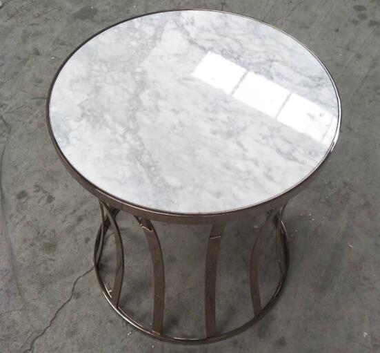 Le côté à base métallique de salon d'or ajourne pour des meubles d'hôtel, table basse moderne 0