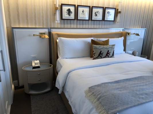 acheter Les meubles cinq étoiles de luxe de chambre à coucher d'hôtel d'hospitalité placent pour le Roi Size Room fabrication en ligne