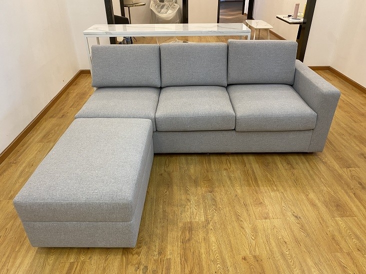 Custom Modern Velvet Fabric Living Room Sofa With Solid Wood Frame