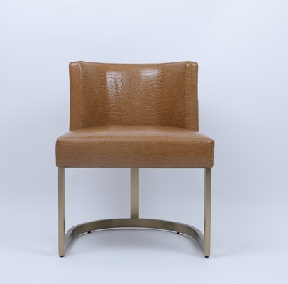 Un bon prix. Chaise de salle à manger de loisirs de salon en cuir doré en métal de luxe d'hôtel en ligne