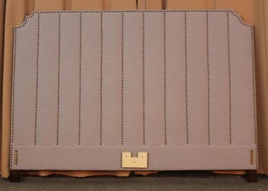 Un bon prix. Le Roi Size Upholstered Bedroom place le bois solide pour style d'hôtel/à la maison, classique en ligne