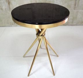 Un bon prix. L'or a plaqué la table basse moderne de salon avec du verre trempé, entièrement Assambled en ligne