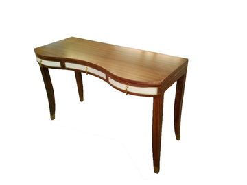 Un bon prix. Meubles contemporains en bois de chambre à coucher de bureau avec les jambes en bois solides en ligne