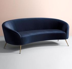Un bon prix. Sofa bleu en métal de location de meubles d'événement de meubles de tapisserie d'ameublement de tissu de velours de meubles à la maison avec la jambe 4 en laiton dans la couleur noire en ligne
