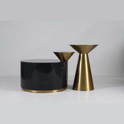 Un bon prix. La table basse ronde d'or de luxe d'acier inoxydable a dévoilé en ligne