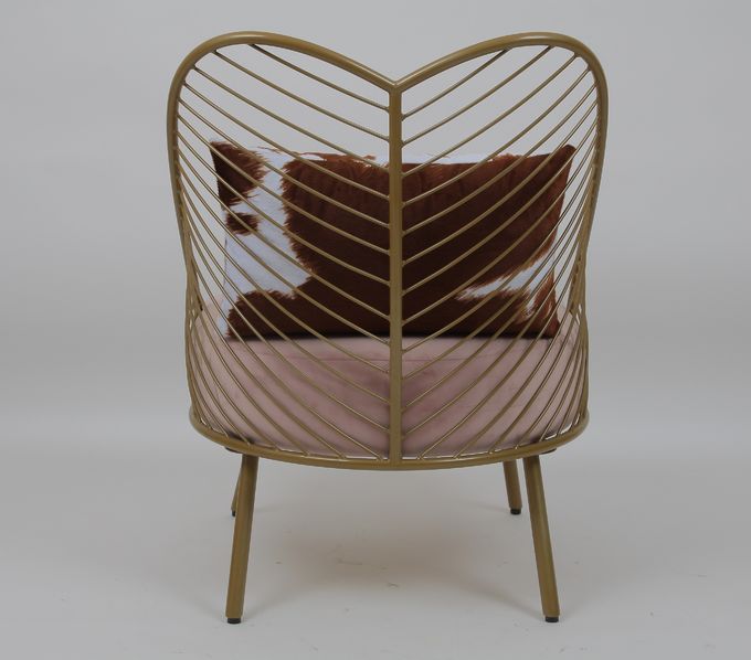 Conception commerciale de modèle de feuille de salon en métal de mode de chaise d'or de loisirs 1