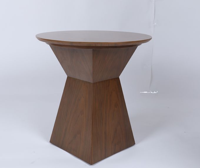 Table ronde faite sur commande moderne de luxe en bois solide avec la base carrée sanglée de centre 0