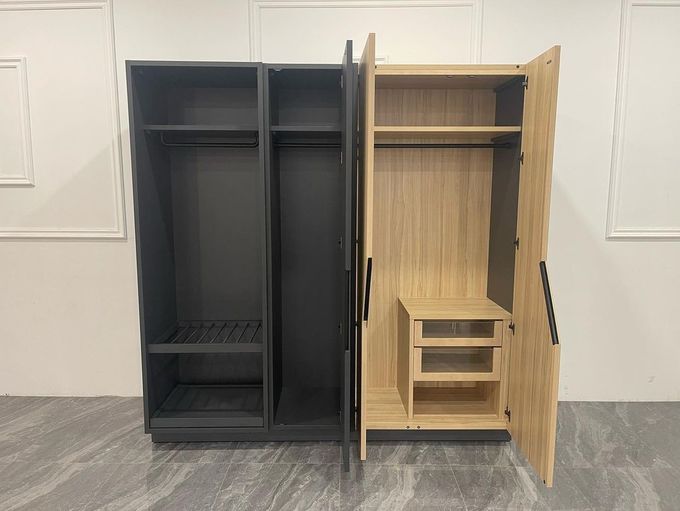 Garde-robe en bois moderne adaptée aux besoins du client de taille pour seul le support de chambre d'amis 0