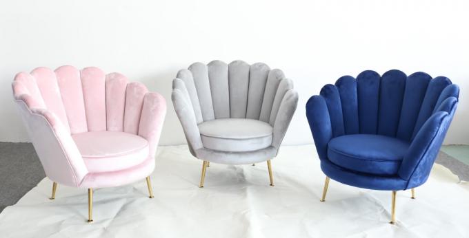 La fleur nordique de style forment le fauteuil d'accent de velours de taille de 78cm 4