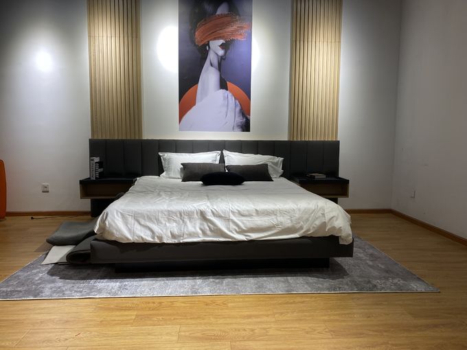 Les ensembles adaptés aux besoins du client de meubles de chambre à coucher d'hôtel incluent les meubles fixes 0